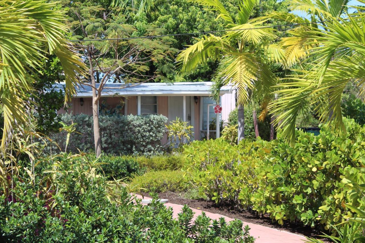 Tropical Holiday home Marathon